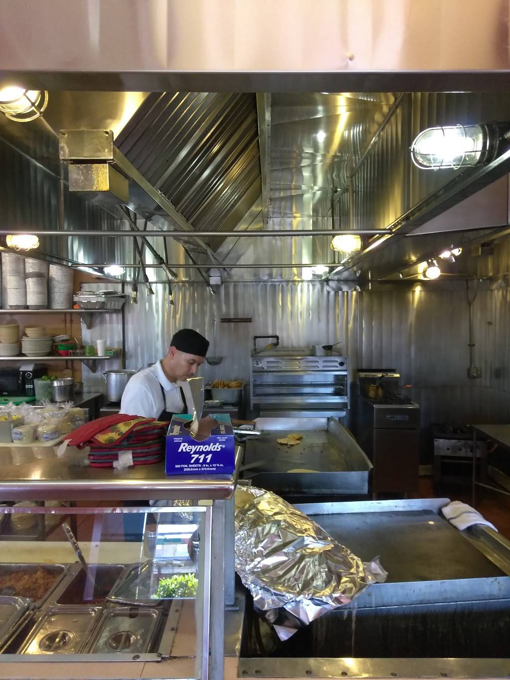 Tacos Vallarta | restaurant | 8730 Woodman Ave, Arleta, CA 91331, USA | 8188913836 OR +1 818-891-3836