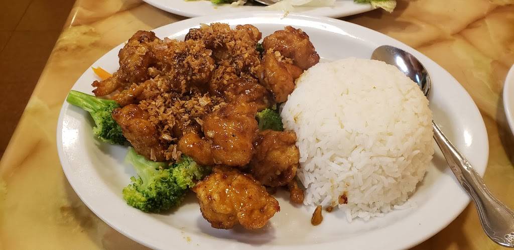 Cherry Street Thai | meal takeaway | 2724 E Cherry St, Seattle, WA 98122, USA | 2063256660 OR +1 206-325-6660