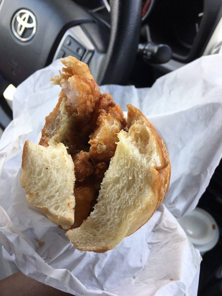 Skrimp Shack | restaurant | 71 N Mallory St, Hampton, VA 23663, USA | 7573238369 OR +1 757-323-8369