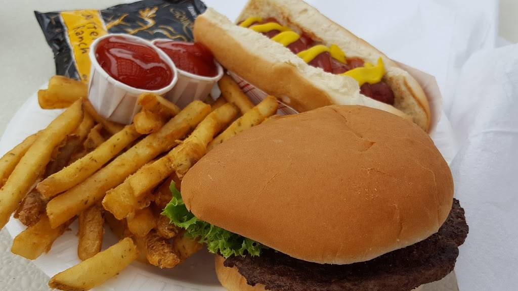 The Cow Soft Ice Cream | restaurant | 3862 Quaker Valley Rd, Pleasantville, PA 15521, USA | 8148392638 OR +1 814-839-2638