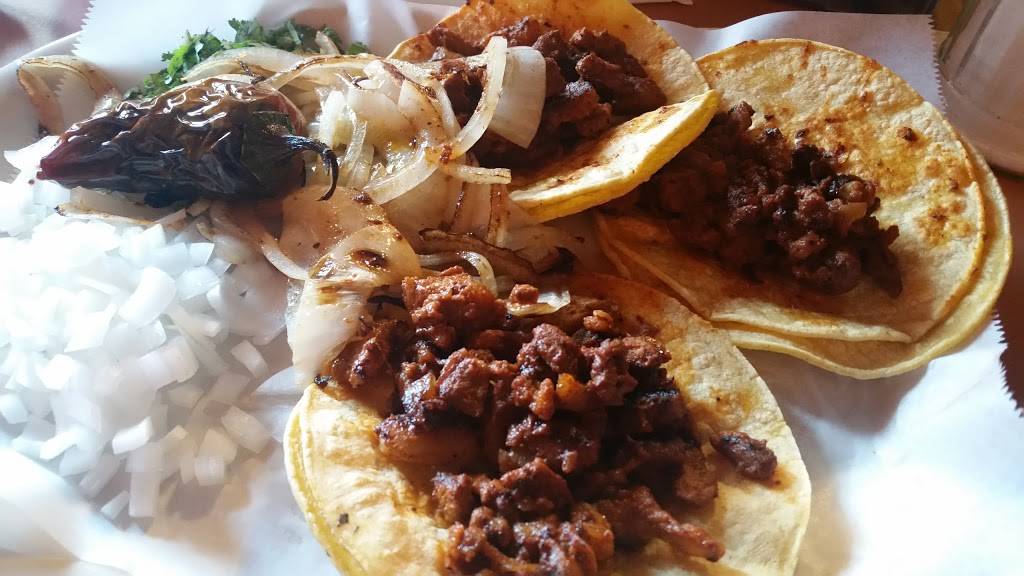 La perla de Jalisco Taqueria y restaurante | restaurant | 1332 S Staples St, Corpus Christi, TX 78404, USA | 3619295177 OR +1 361-929-5177