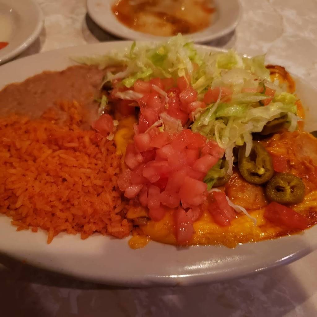 Little Cancun (Bayview) | restaurant | 3040 S Delaware Ave, Milwaukee, WI 53207, USA | 4147635113 OR +1 414-763-5113