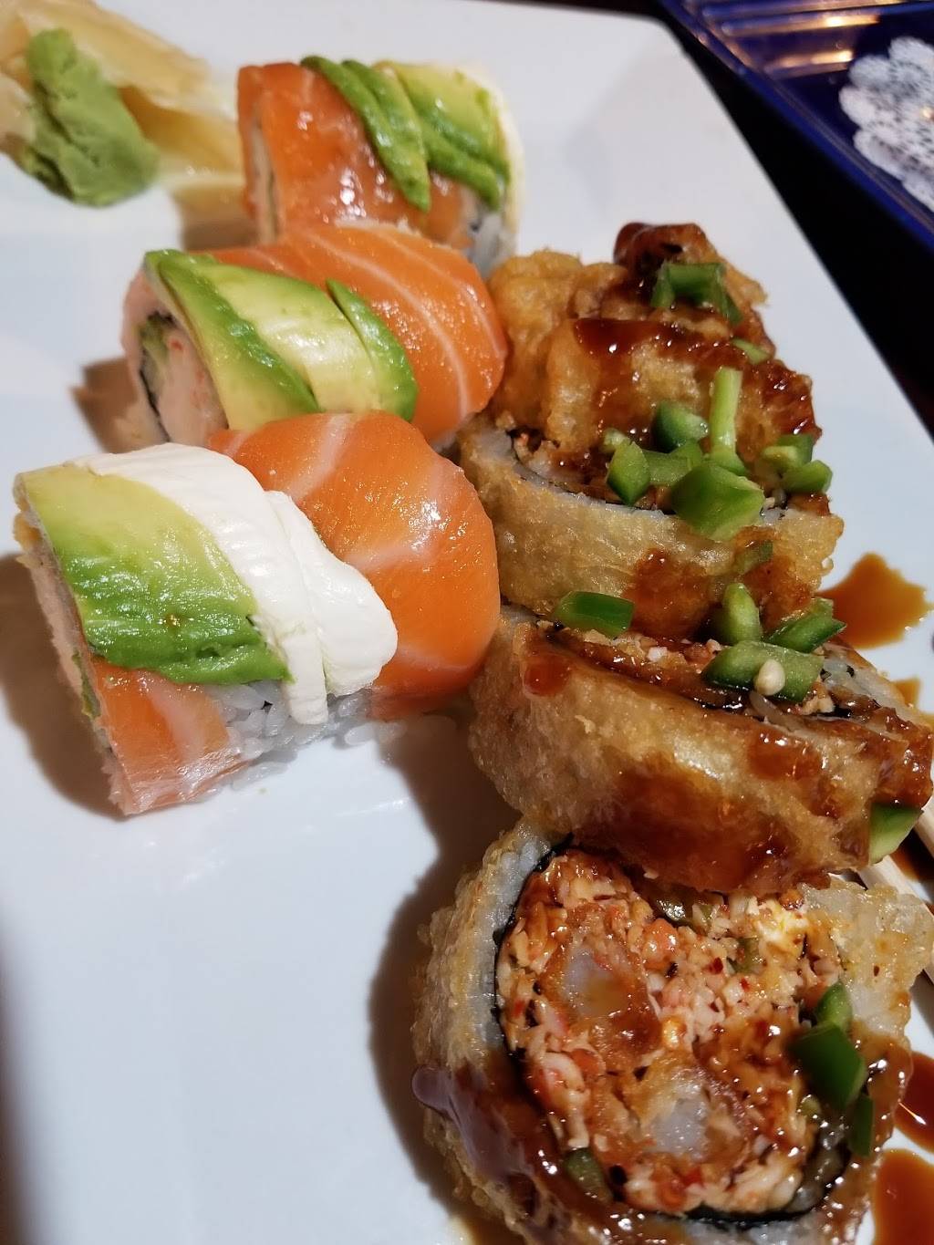 Tomo Sushi | restaurant | 975 N Academy Blvd, Colorado Springs, CO 80909, USA | 7195972422 OR +1 719-597-2422