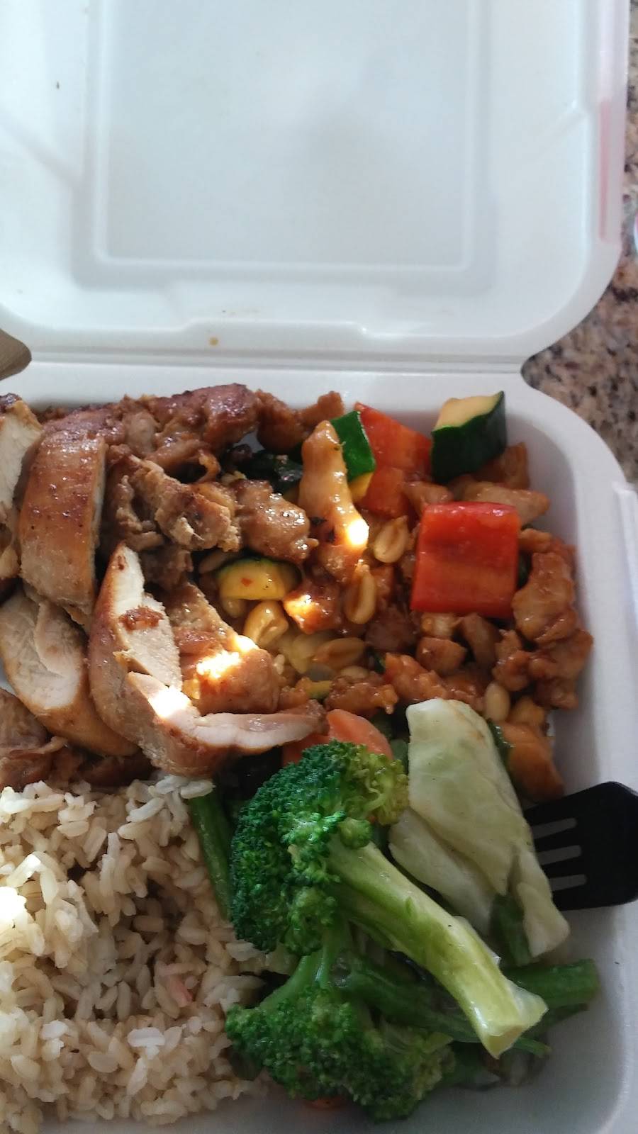 Panda Express | meal takeaway | 2659 Mt Vernon Ave, Bakersfield, CA 93306, USA | 6618737923 OR +1 661-873-7923