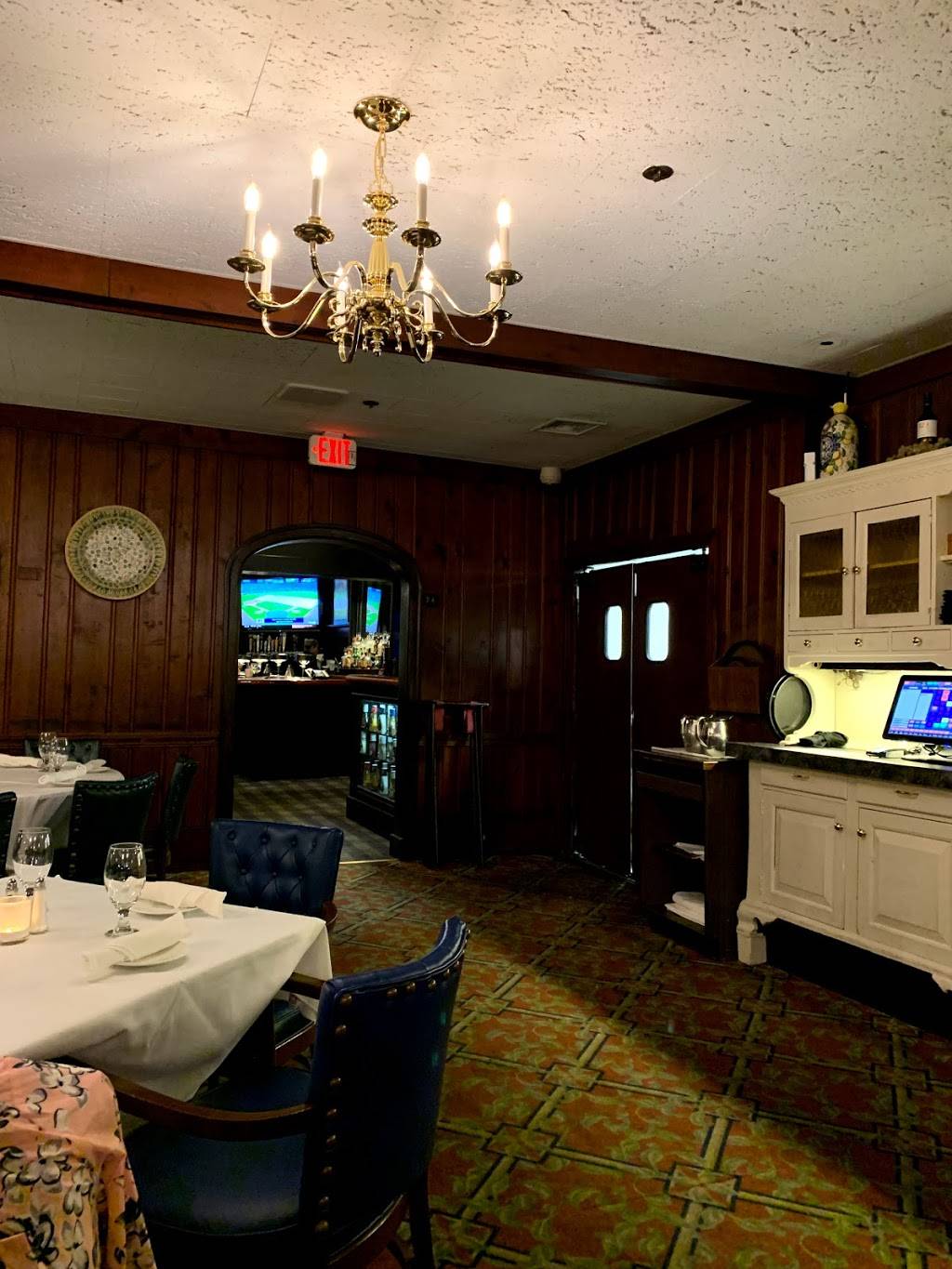 Kens Steak House | restaurant | 95 Worcester Rd, Framingham, MA 01701, USA | 5088754455 OR +1 508-875-4455