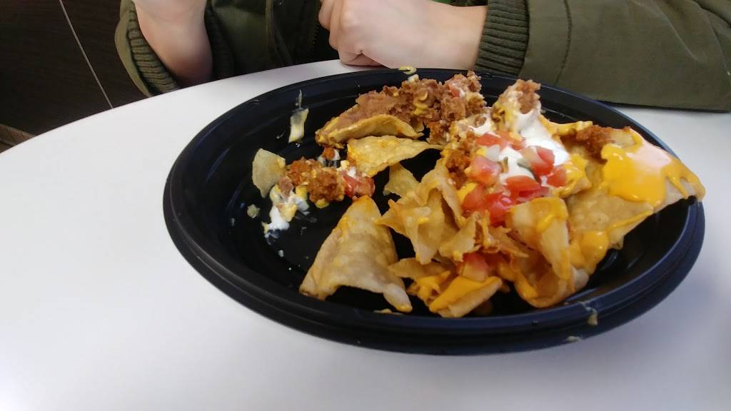 Taco Bell | restaurant | 2401 N Meridian St, Indianapolis, IN 46208, USA | 3179232014 OR +1 317-923-2014