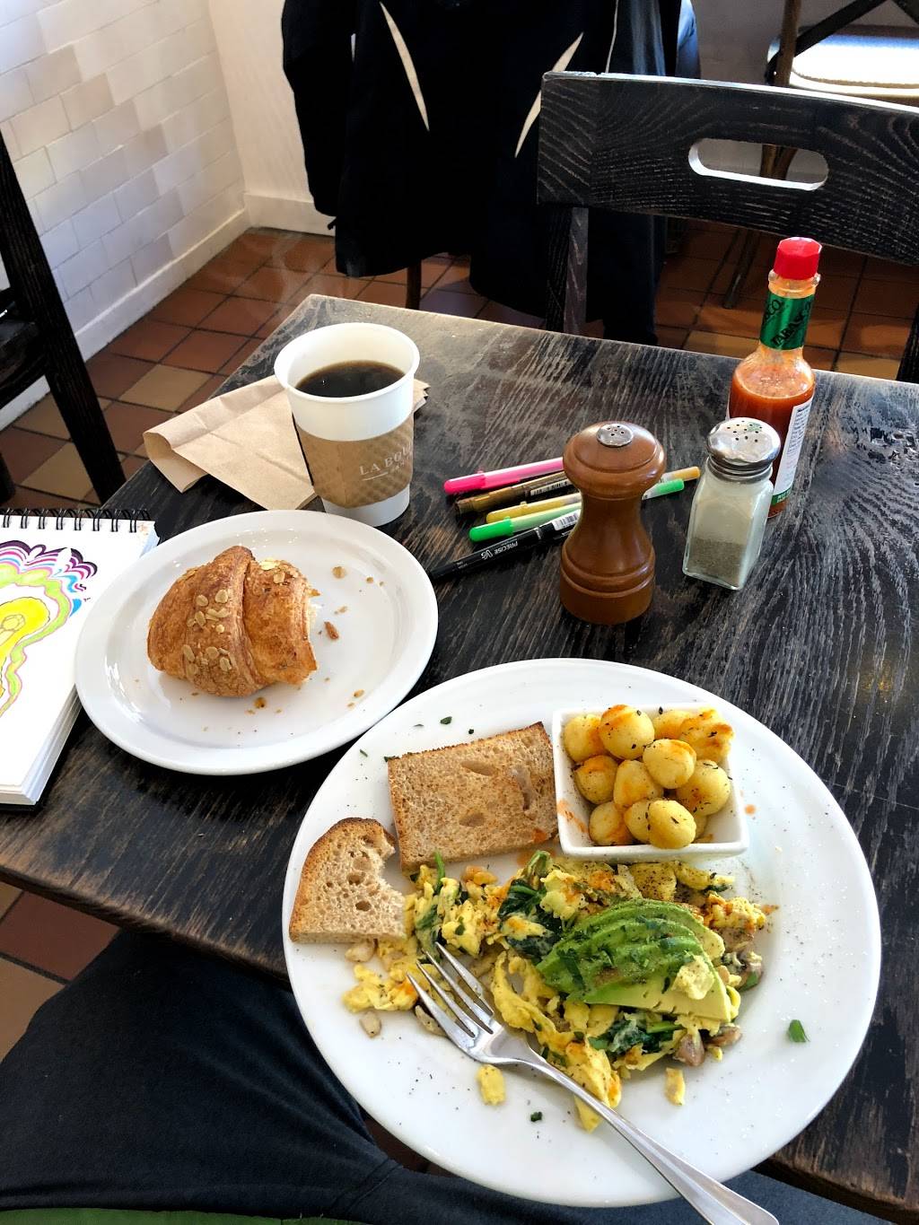 La Boulangerie de San Francisco, Cole | cafe | 1000 Cole St, San Francisco, CA 94117, USA | 4155928549 OR +1 415-592-8549