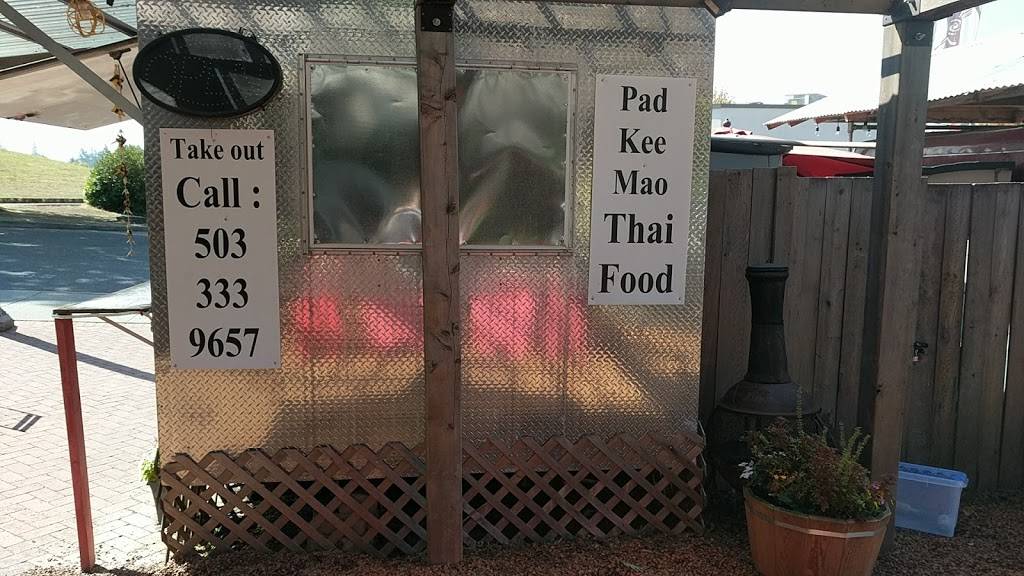 Pad Kee Mao Thai Food | restaurant | 6238 SW Capitol Hwy, Portland, OR 97239, USA | 5033339657 OR +1 503-333-9657