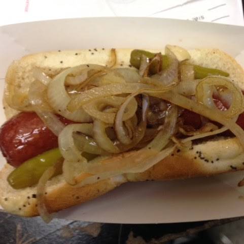 Mannys Chicago Style Dawg House | restaurant | 6217 Kennedy Ave, Hammond, IN 46323, USA | 2198441118 OR +1 219-844-1118