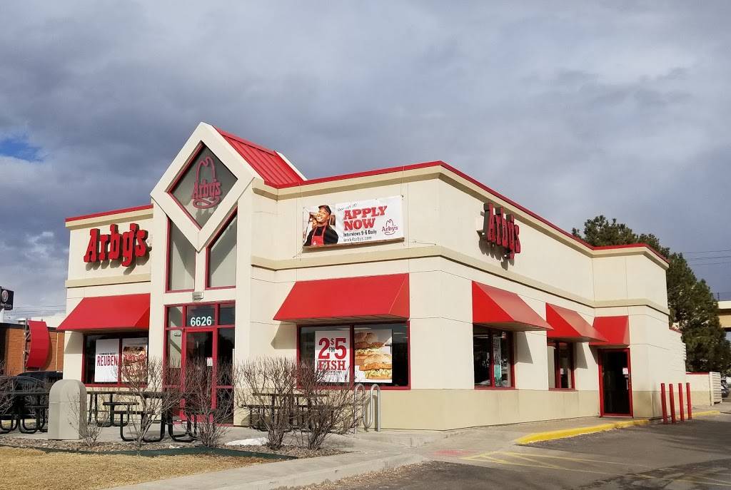 Arbys | meal takeaway | 6626 S Yosemite Ct, Greenwood Village, CO 80111, USA | 3037929809 OR +1 303-792-9809