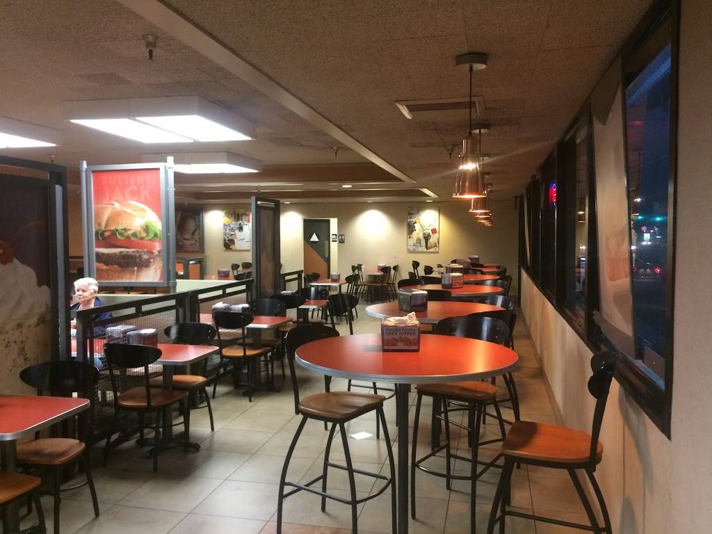 Jack in the Box | restaurant | 17378 Main St, Hesperia, CA 92345, USA | 7609481353 OR +1 760-948-1353