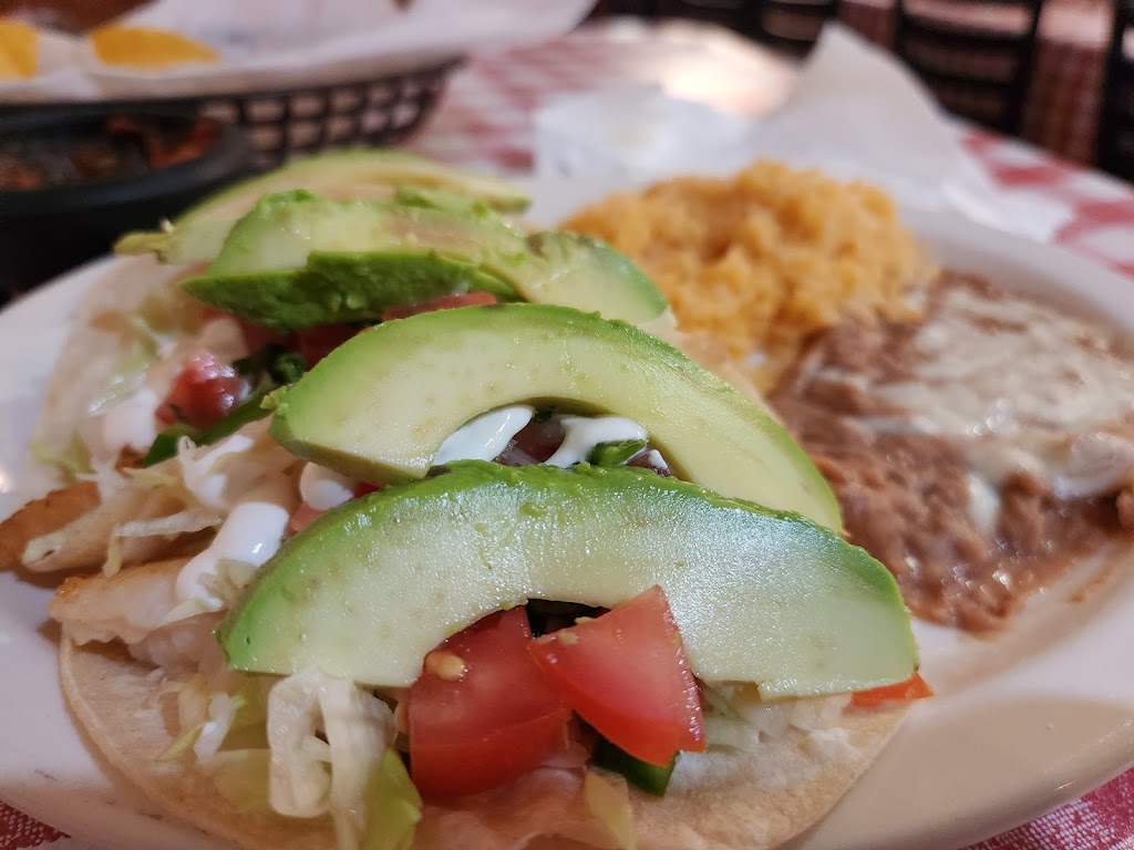 Candilejas Restaurant | restaurant | 701 S Marienfeld St, Midland, TX 79701, USA | 4327045516 OR +1 432-704-5516