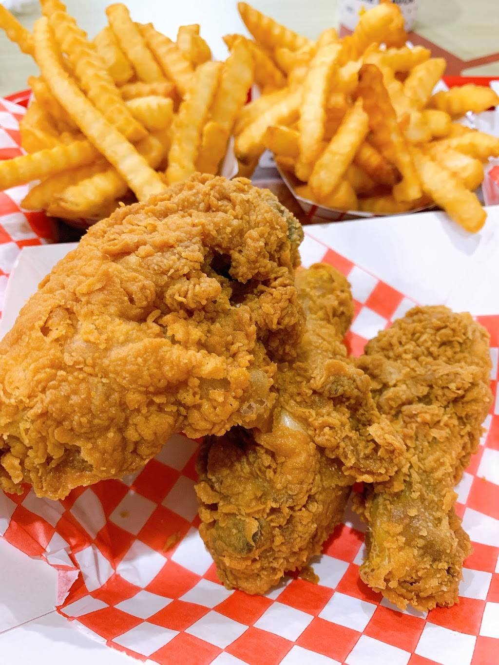 Churchs Chicken | restaurant | 9590 McCowan Rd Unit 4 and 5, Markham, ON L3P 8M1, Canada | 9059272444 OR +1 905-927-2444