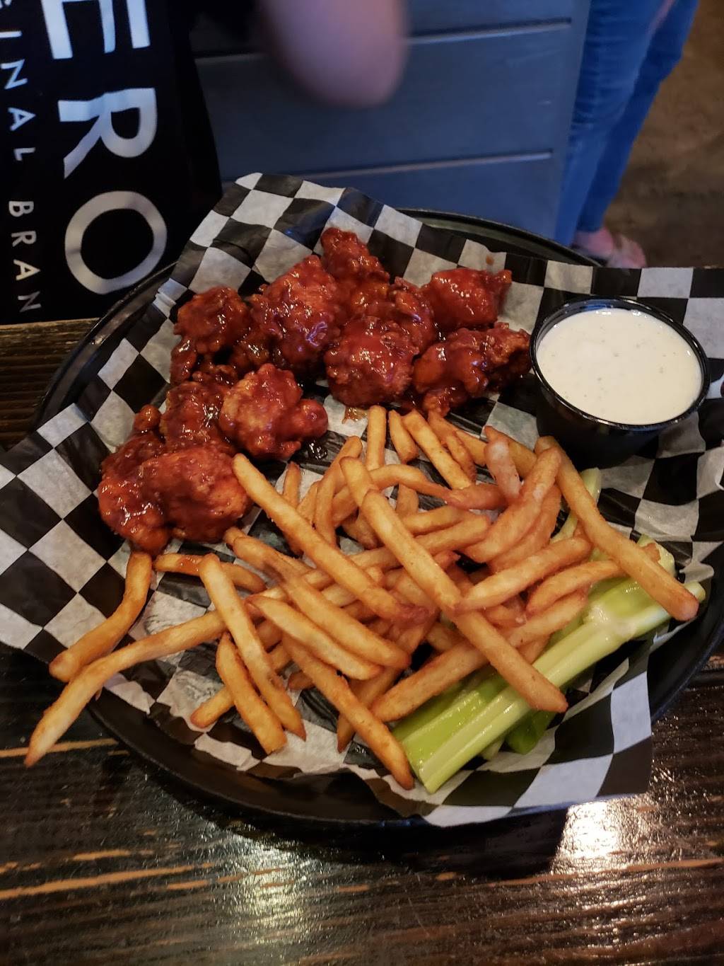 Tried & True Alehouse | restaurant | 2800 S State Rd 135, Greenwood, IN 46143, USA | 3175302706 OR +1 317-530-2706