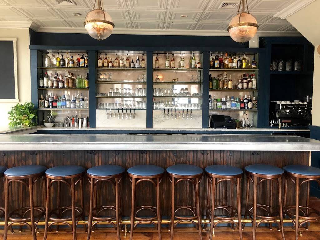 Benelux | restaurant | 25 Bogart St, Brooklyn, NY 11206, USA | 7183663262 OR +1 718-366-3262