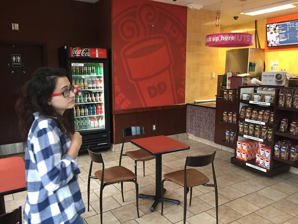 Dunkin Donuts | cafe | 230 Roosevelt Dr, Monroe, CT 06468, USA | 2032685298 OR +1 203-268-5298