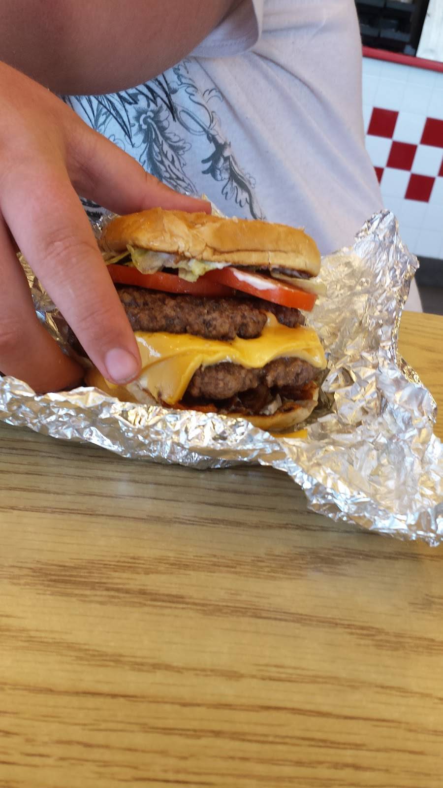 Five Guys | meal takeaway | 600 Kingstown Rd, Wakefield, RI 02879, USA | 4012842395 OR +1 401-284-2395