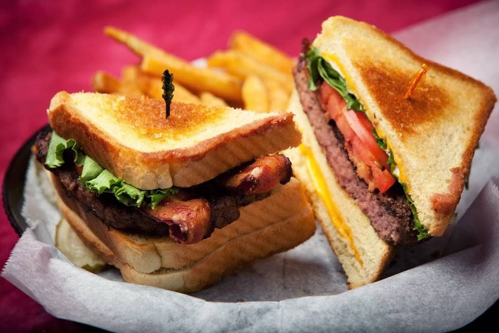 Ready Randys Sports Bar & Grill | restaurant | 1492 131st St, New Richmond, WI 54017, USA | 7152464446 OR +1 715-246-4446