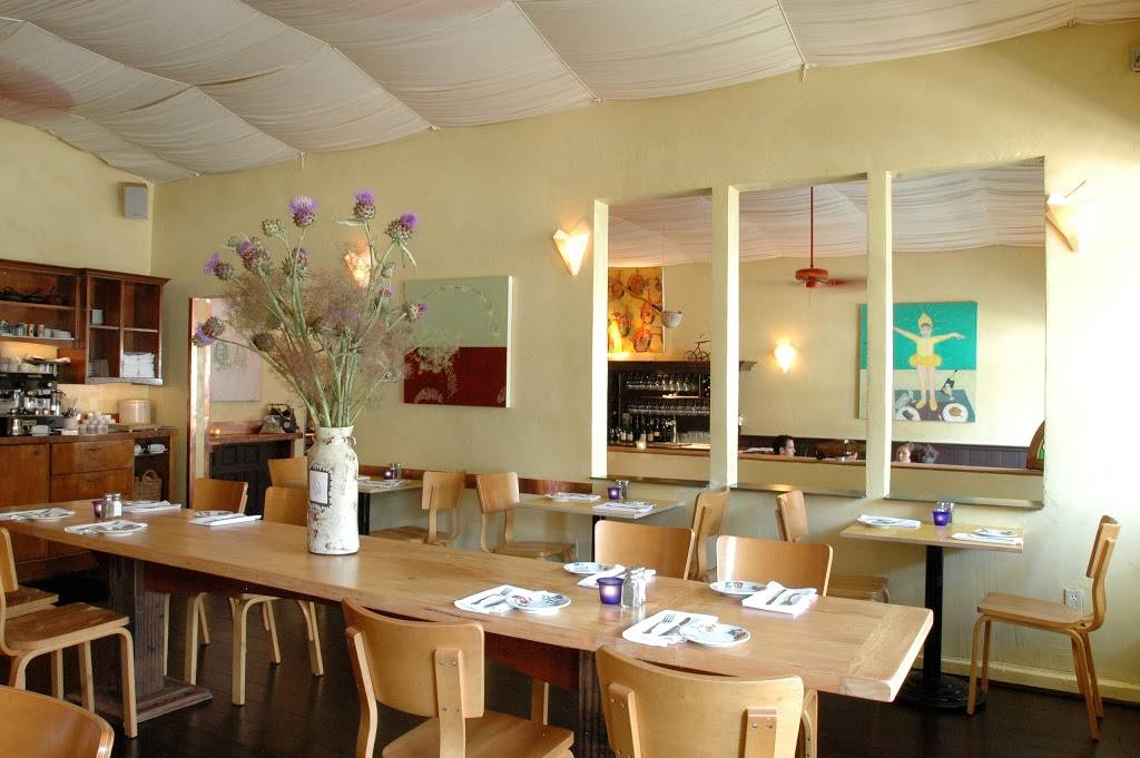 Firefly Restaurant | restaurant | 4288 24th St, San Francisco, CA 94114, USA | 4158217652 OR +1 415-821-7652