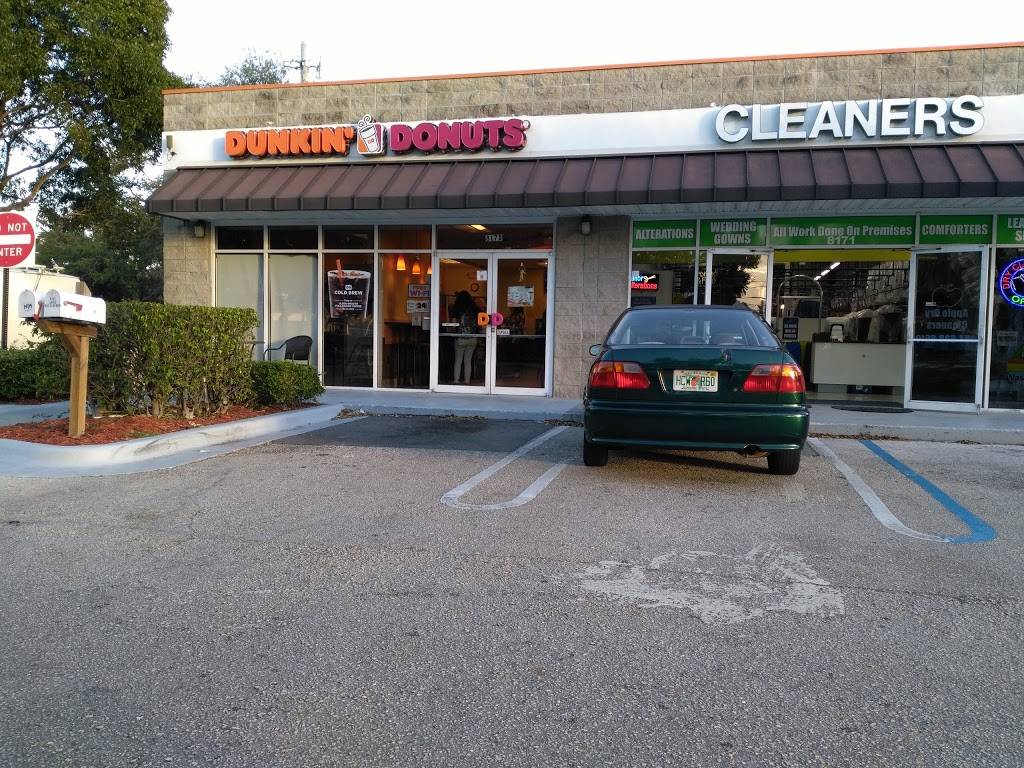 Dunkin | bakery | 8175 Wiles Rd, Coral Springs, FL 33067, USA | 9547554882 OR +1 954-755-4882