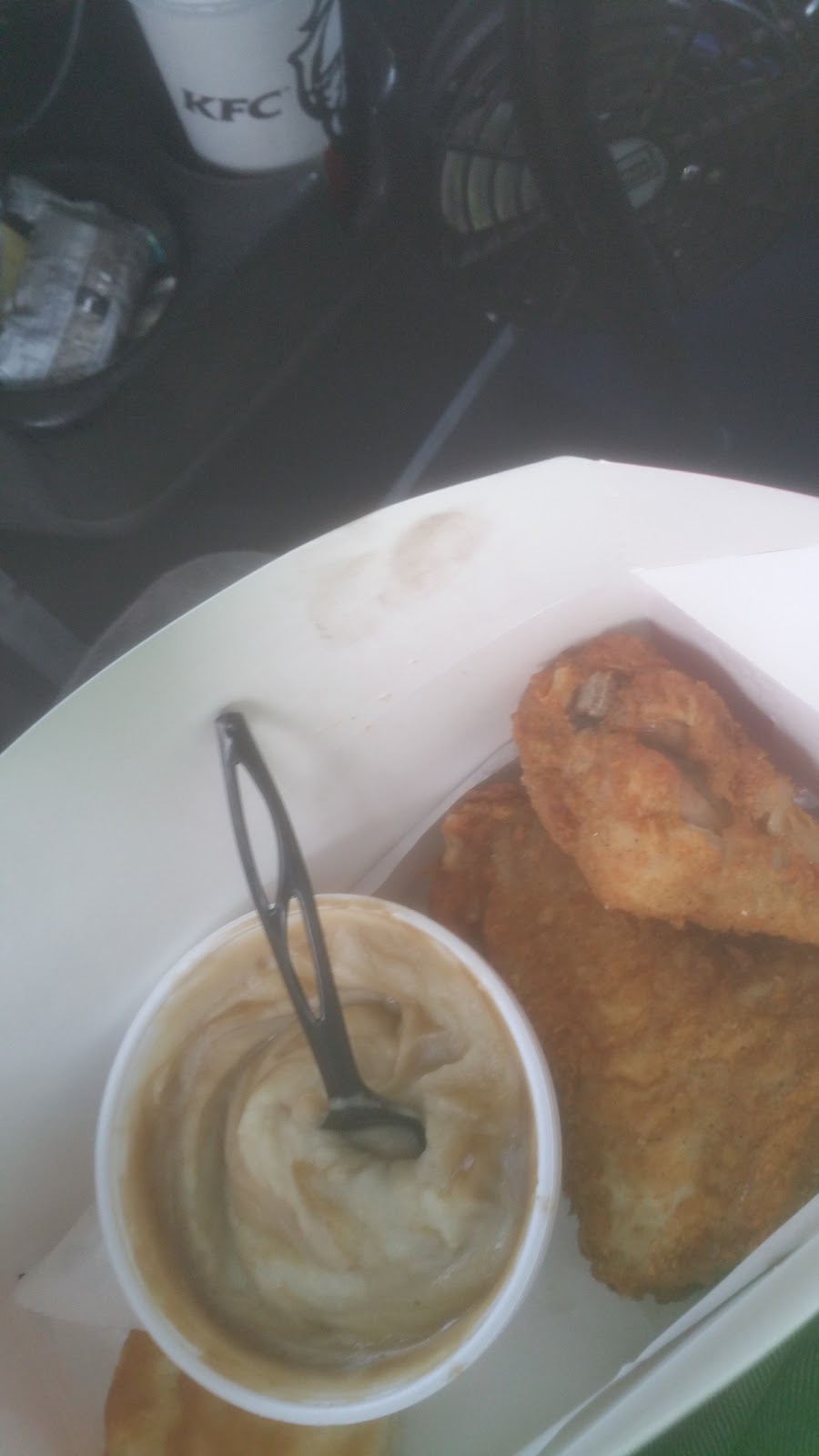 KFC | restaurant | 959 S Main St, Belle Glade, FL 33430, USA | 5619967783 OR +1 561-996-7783