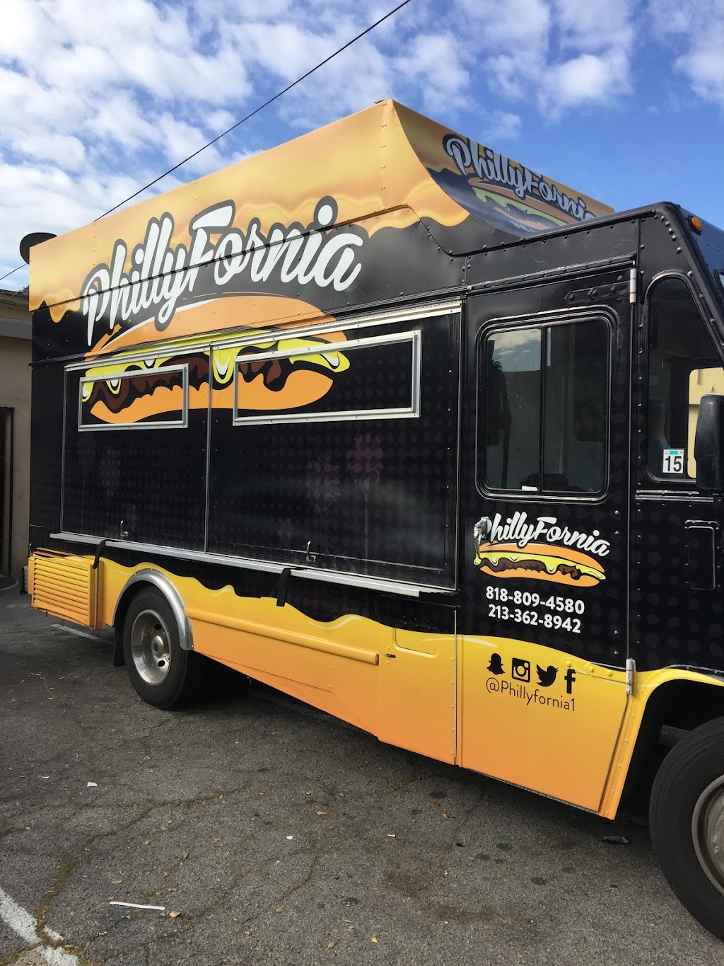 Phillyfornia | restaurant | 311 W Los Feliz Rd, Glendale, CA 91204, USA | 8188094580 OR +1 818-809-4580