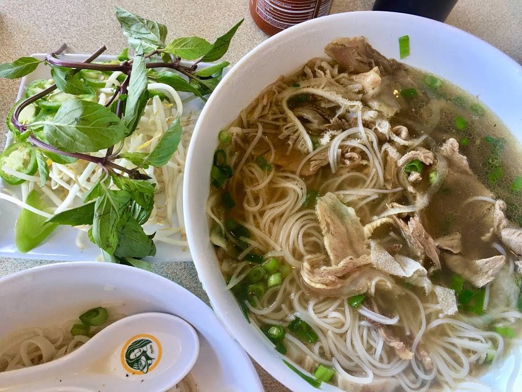 Pho Hoa Noodle Soup | El Camino Real | restaurant | 3484 El Camino Real, Santa Clara, CA 95051, USA | 4082498598 OR +1 408-249-8598