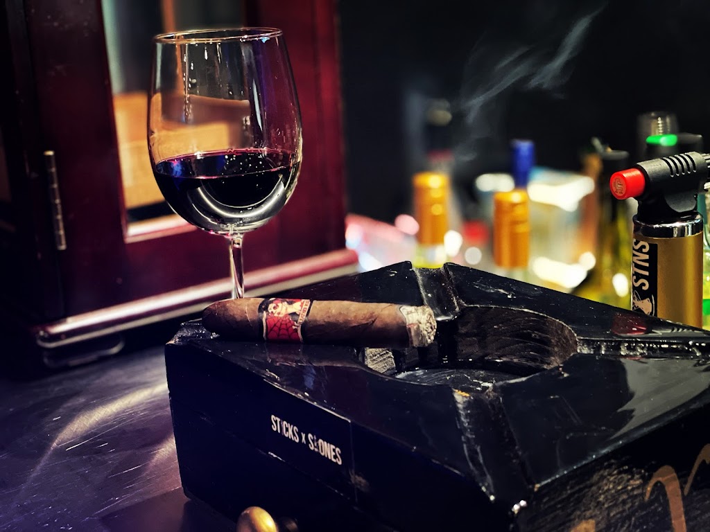 Sticks X Stones | night club | 2965 N Germantown Pkwy STE 111, Bartlett, TN 38133, USA | 9017077348 OR +1 901-707-7348