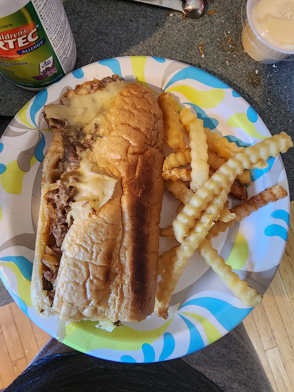 Pardon My Cheesesteak | restaurant | Christiana Town Center, 201 W Main St, Newark, DE 19702, USA | 8884440934 OR +1 888-444-0934