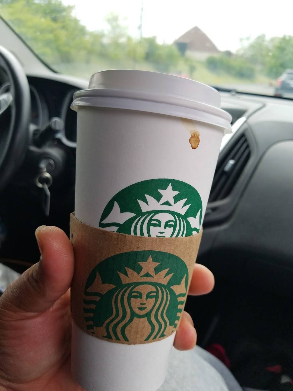 Starbucks | cafe | 1456 Som Center Rd, Mayfield Heights, OH 44124, USA | 4406461889 OR +1 440-646-1889