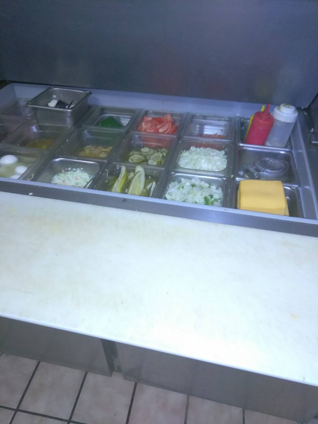 Marys Grill #1 | restaurant | 20804 Plymouth Rd, Detroit, MI 48228, USA | 3132728941 OR +1 313-272-8941