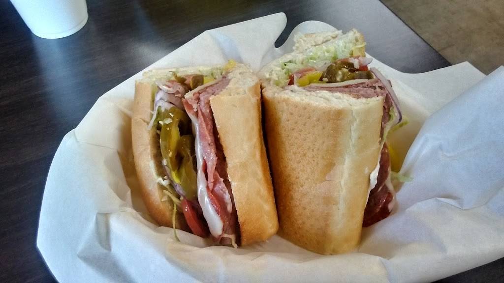 Deli Delicious | restaurant | 1600 Marion St, Kingsburg, CA 93631, USA | 5594199071 OR +1 559-419-9071