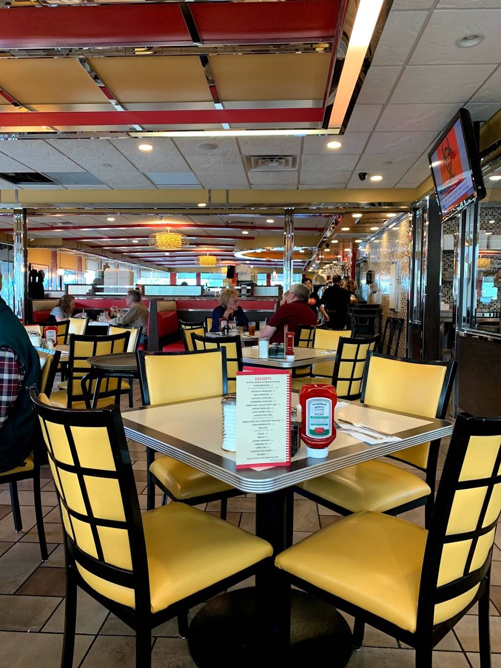 Ambrosia Diner | restaurant | 518 Aviation Rd, Queensbury, NY 12804, USA | 5186365486 OR +1 518-636-5486