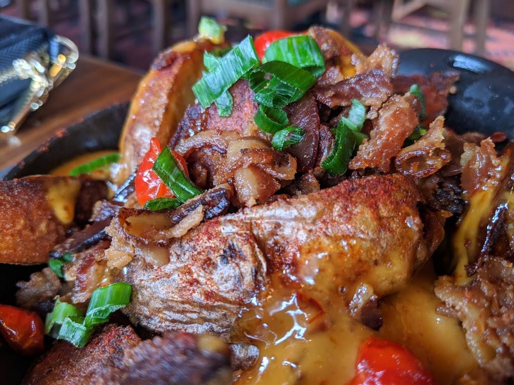 Lazy Dog Restaurant & Bar | restaurant | 14618 Delaware St, Westminster, CO 80023, USA | 7204595613 OR +1 720-459-5613