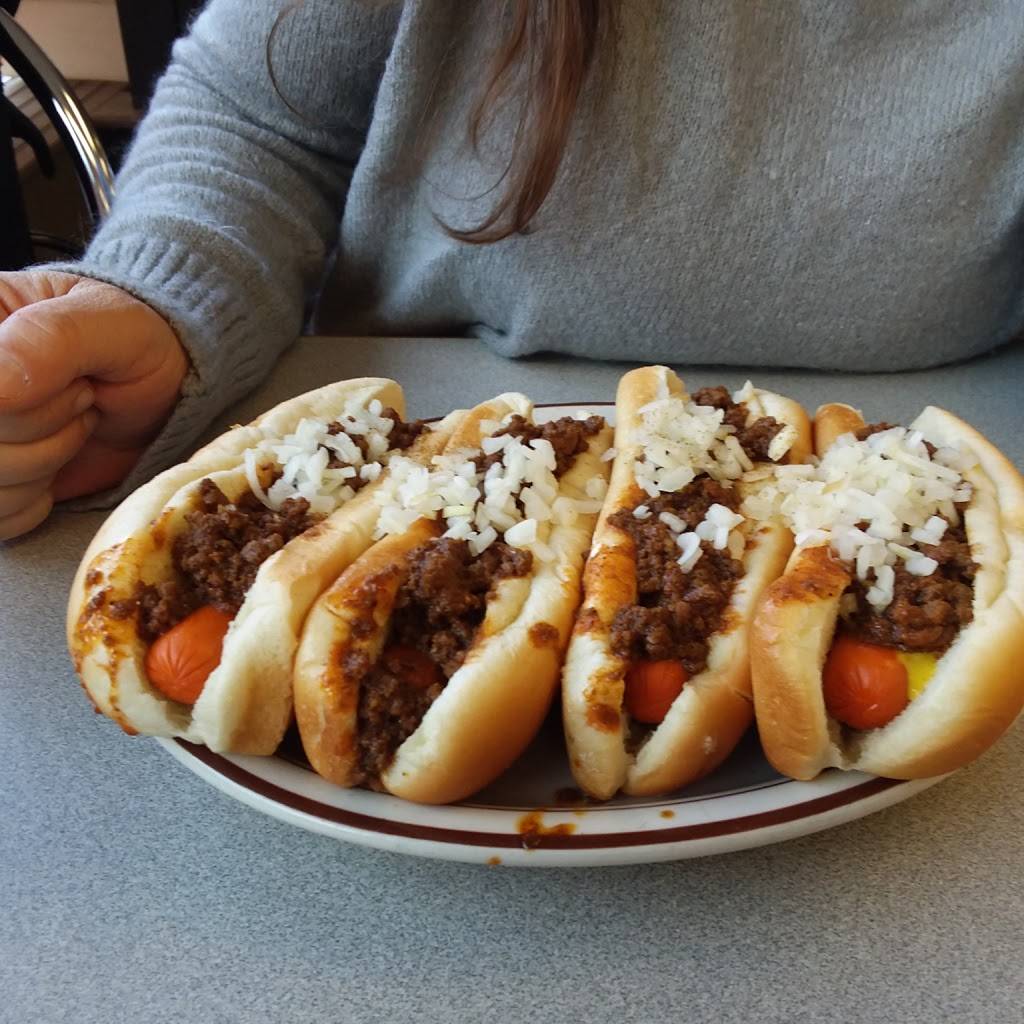 Rods Grill | restaurant | 6 Washington St, Warren, RI 02885, USA | 4012459405 OR +1 401-245-9405