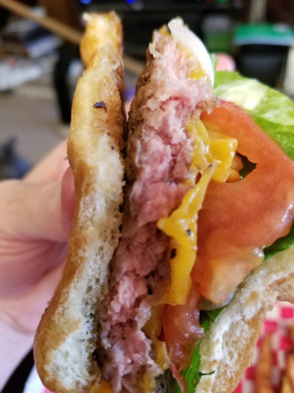 Roadhouse Bar and Grill | restaurant | 10188 US-34, Grand Lake, CO 80447, USA | 9706279300 OR +1 970-627-9300