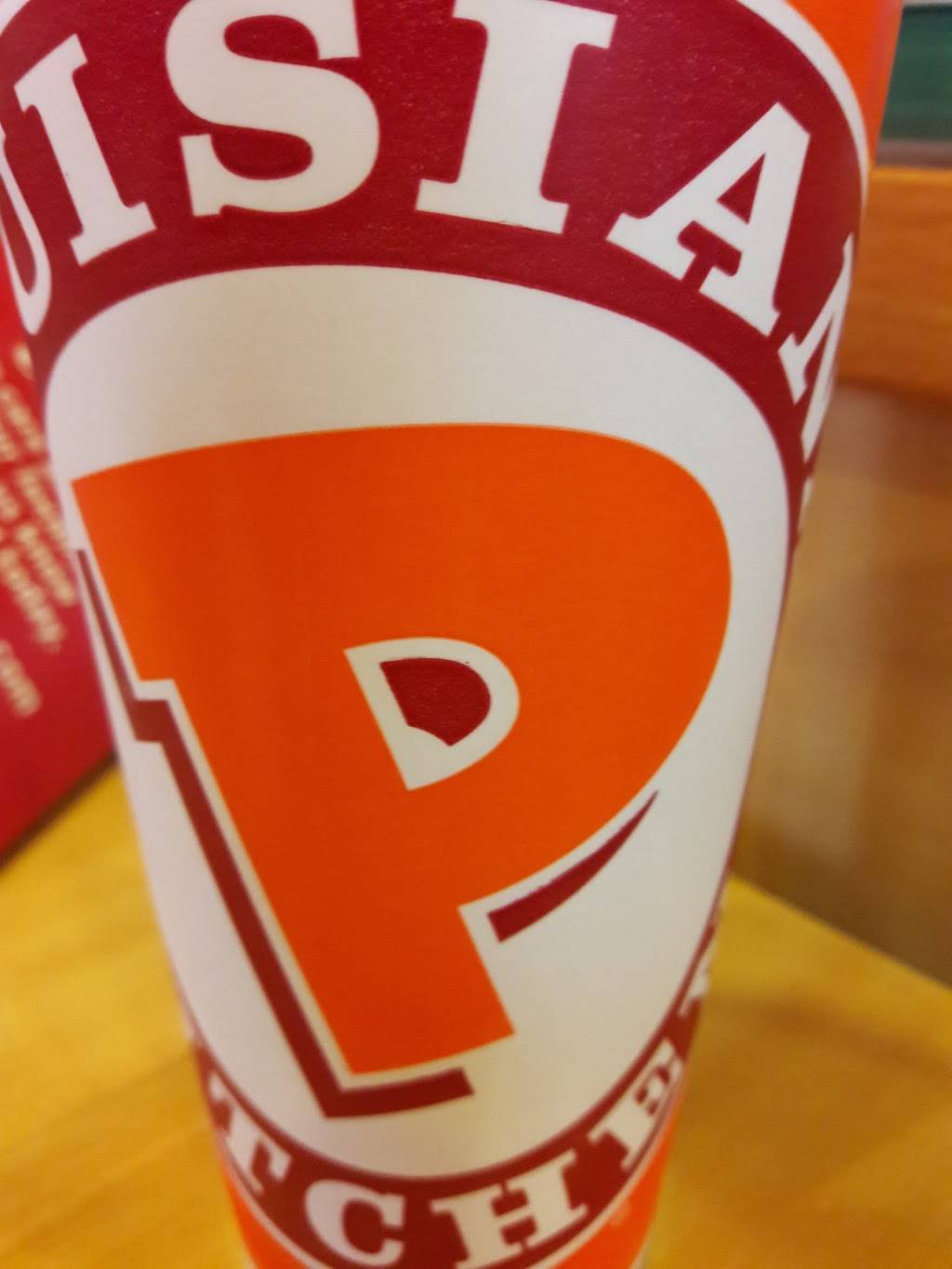 Popeyes Louisiana Kitchen | restaurant | 20915 Roscoe Blvd, Canoga Park, CA 91304, USA | 8188866369 OR +1 818-886-6369