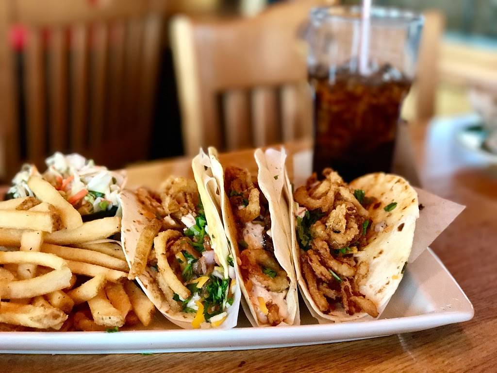 Applebees Grill + Bar | restaurant | 1766 Airway Blvd, El Paso, TX 79925, USA | 9157717630 OR +1 915-771-7630