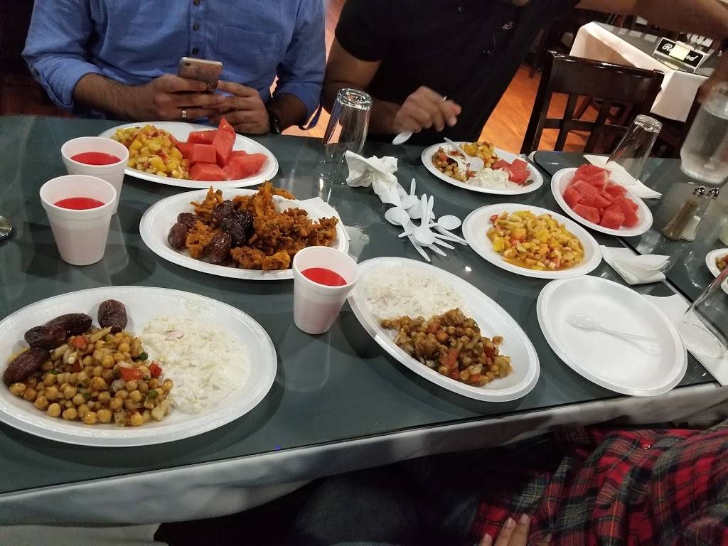 Serena Restaurant | restaurant | 2309 W Devon Ave, Chicago, IL 60659, USA | 7733385800 OR +1 773-338-5800