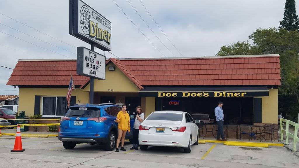 Doe Does Diner | restaurant | 9395 Bay Pines Blvd, St. Petersburg, FL 33708, USA | 7273982407 OR +1 727-398-2407