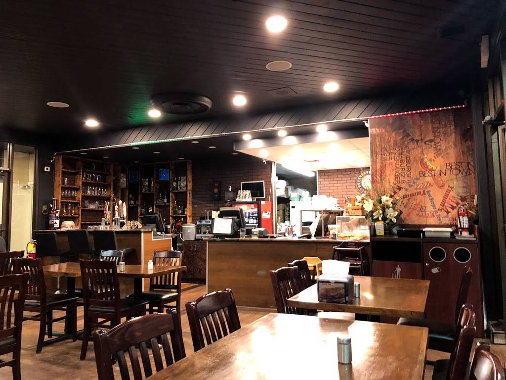 Yummis/Chip-N-Dip | restaurant | 9839 Yonge St, Richmond Hill, ON L4C 1V2, Canada | 9057638200 OR +1 905-763-8200