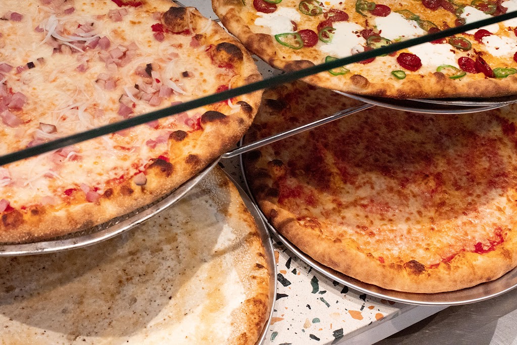 Far Out Pizza | restaurant | 1551 SW 8th St, Miami, FL 33135, USA | 3052005683 OR +1 305-200-5683