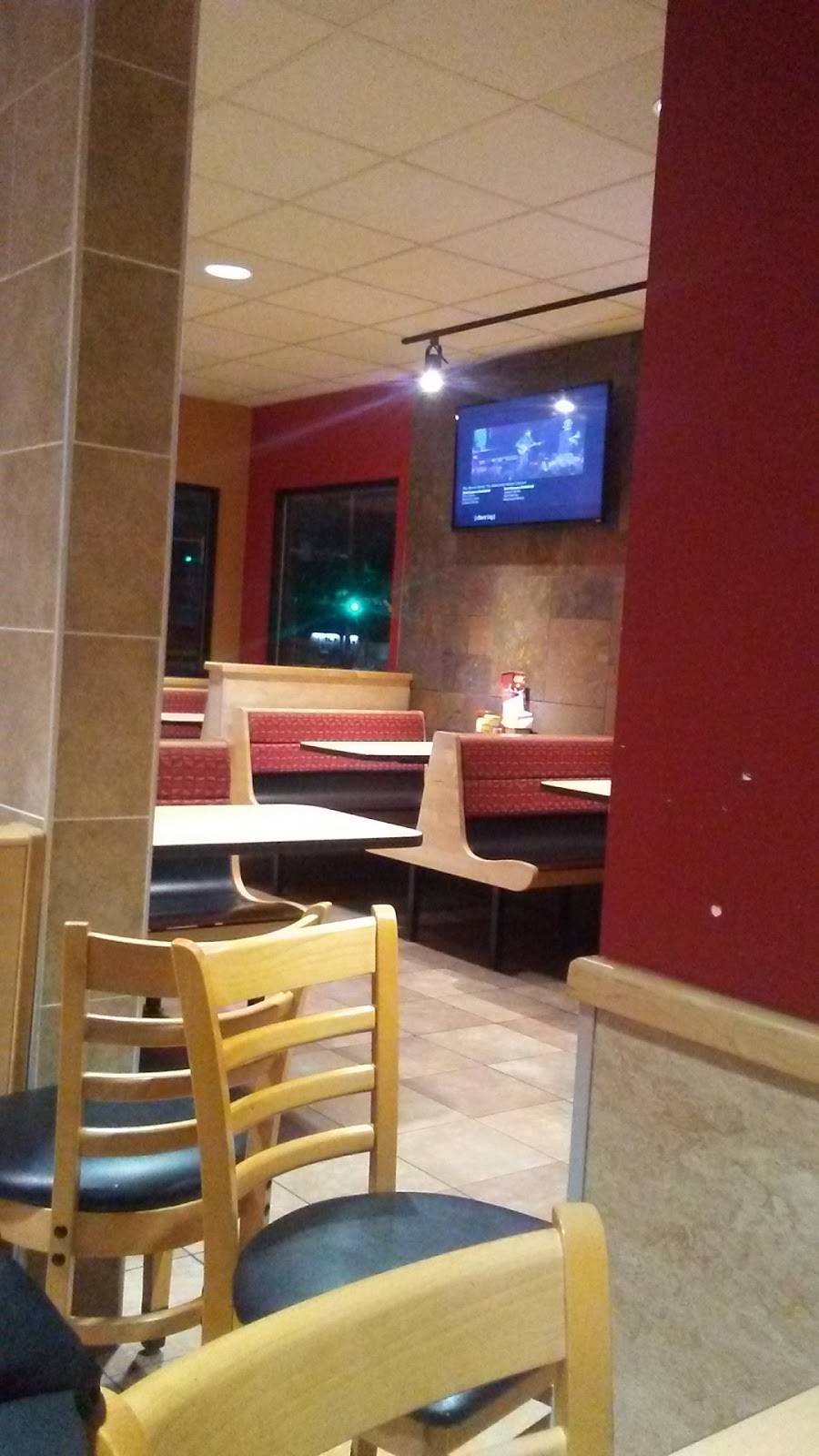 Dairy Queen Grill & Chill | restaurant | 1360 S Main St, Jacksonville, IL 62650, USA | 2172454223 OR +1 217-245-4223