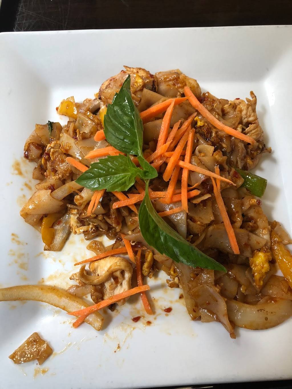 Thai Kuu Restaurant | restaurant | 35 Bethlehem Pike, Philadelphia, PA 19118, USA | 2672975715 OR +1 267-297-5715