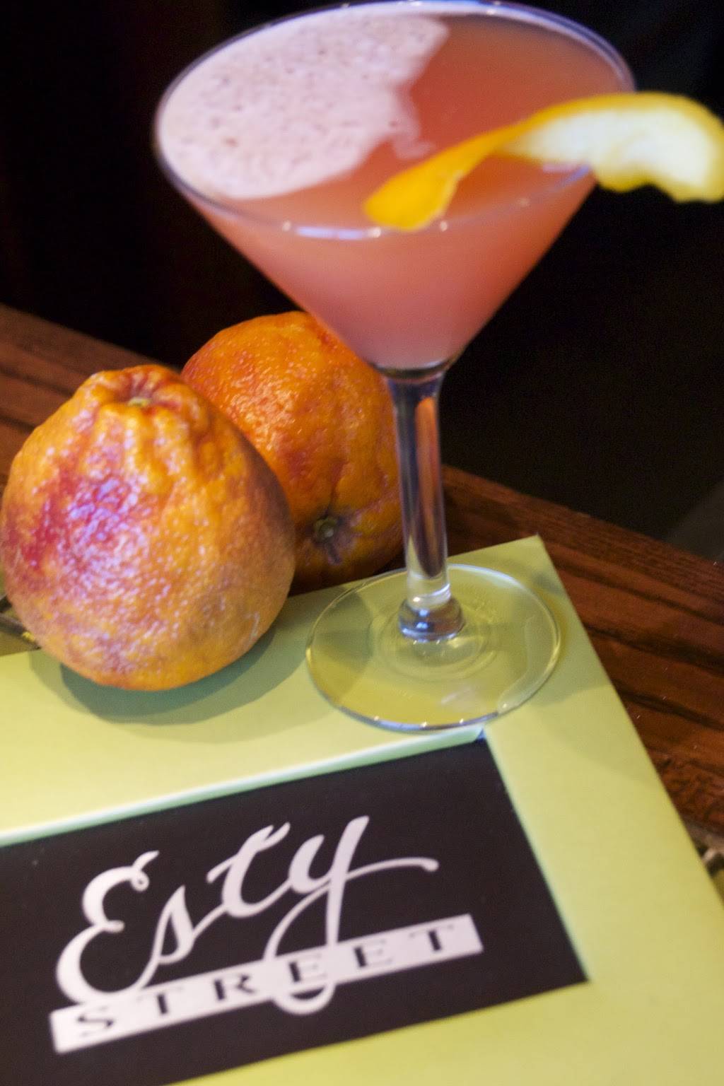 Esty Street | restaurant | 86 Spring Valley Rd, Park Ridge, NJ 07656, USA | 2013071515 OR +1 201-307-1515