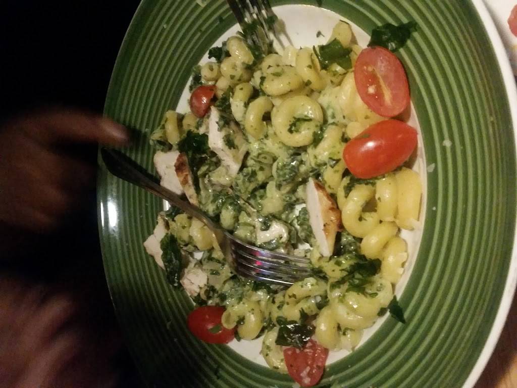 Applebees Grill + Bar | restaurant | 2263 S Shore Center, Alameda, CA 94501, USA | 5105227071 OR +1 510-522-7071