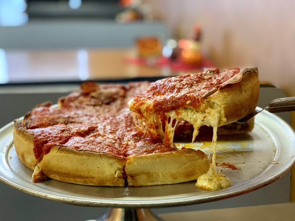 Mommas Pizza & More | restaurant | 1410 Charlestown New Albany Rd, Jeffersonville, IN 47130, USA | 8126973224 OR +1 812-697-3224