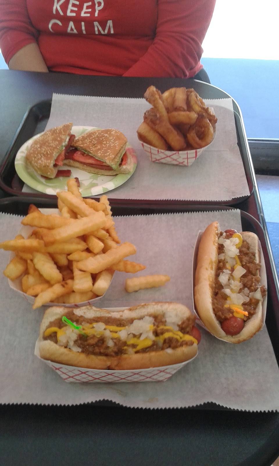 Andrews Atomic Dogs | restaurant | 1011 Union St, Spartanburg, SC 29302, USA | 8643104042 OR +1 864-310-4042