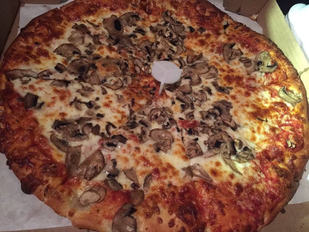 Tonys Pizzeria | restaurant | 3680 Harlem Rd, Buffalo, NY 14215, USA | 7168331700 OR +1 716-833-1700
