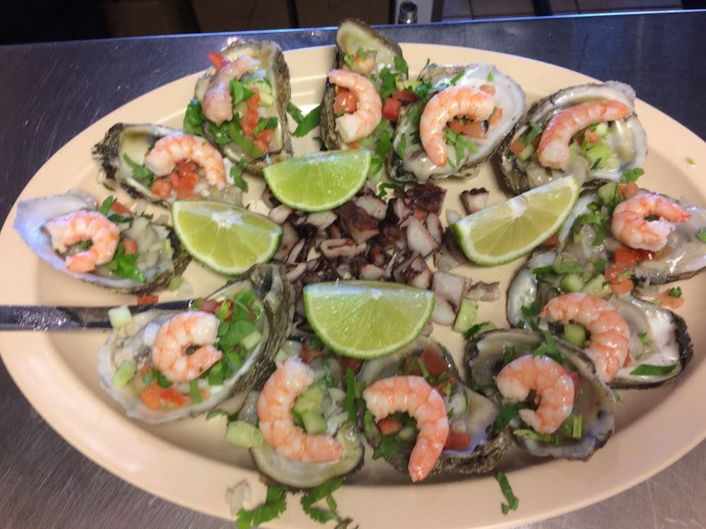 El Huichol De Don Memo | restaurant | 815 N Lake St, Aurora, IL 60506, USA | 6306184909 OR +1 630-618-4909